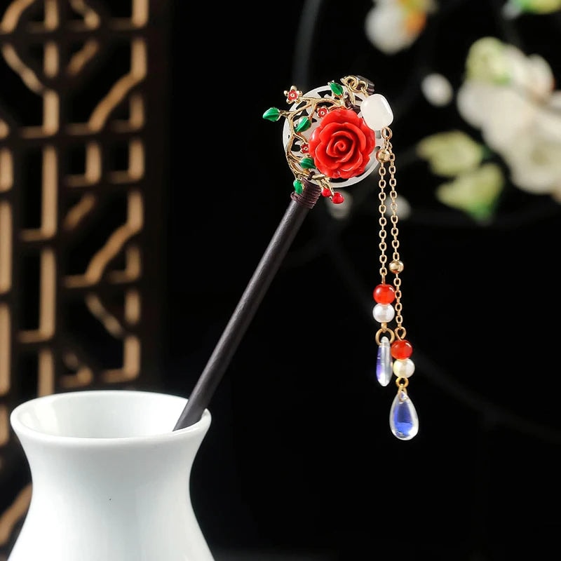 Chinese Hair Stick Style 