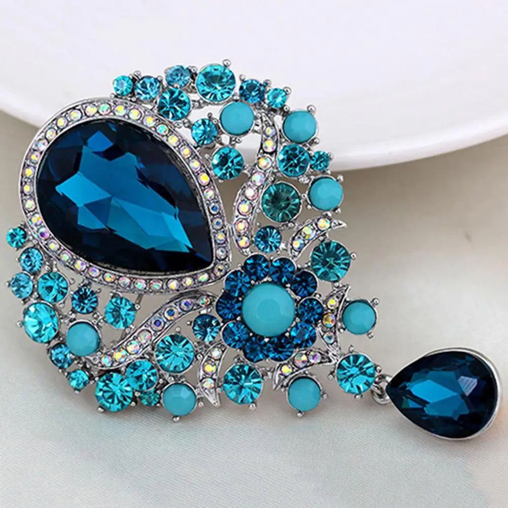 Brooches Elegant