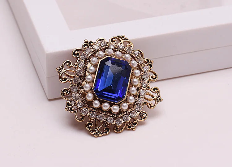 Square Brooch Rhinestone 