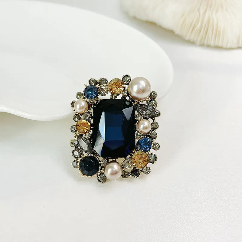 Square Brooch Rhinestone 