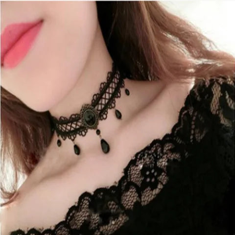 Victorian Gothic Choker 