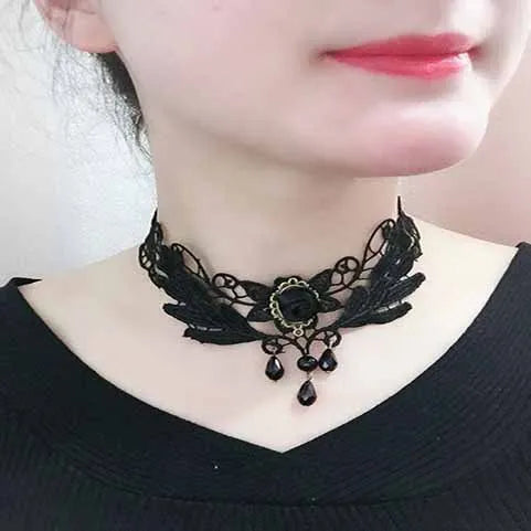 Victorian Gothic Choker 